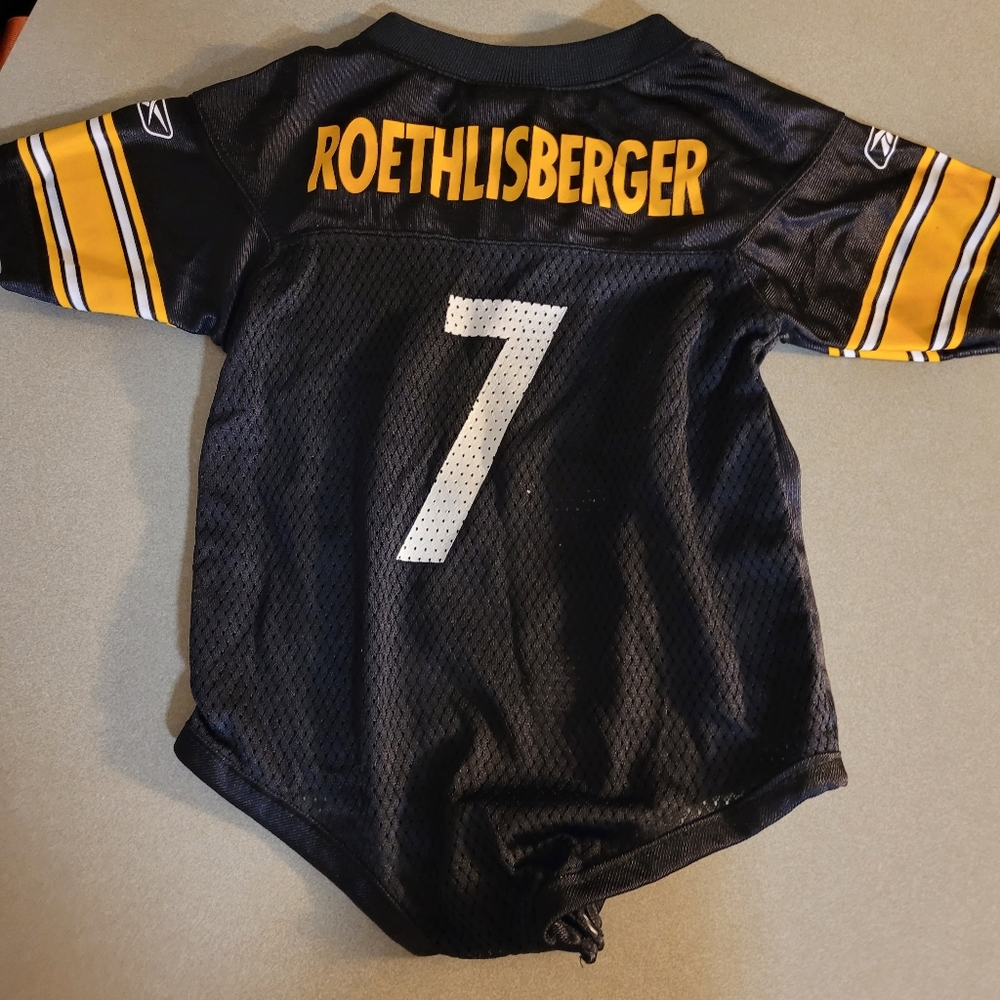 Toddler or puppy's jersey